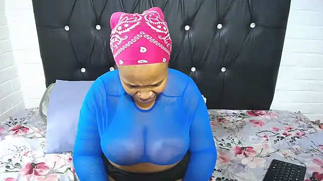 CandyBoobs69 online show from 06/30/26, 08:09