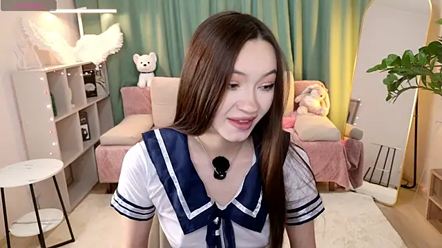 Miiya Aria  online show from 05/26/26, 01:15