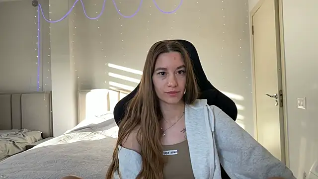 PrincesSsLilu online show from 05/17/26, 04:45