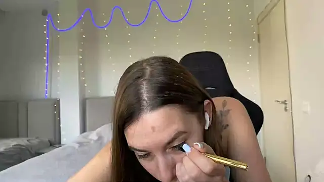 PrincesSsLilu online show from 06/04/26, 11:37