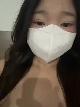 Ni Tran online show from 07/10/26, 03:23
