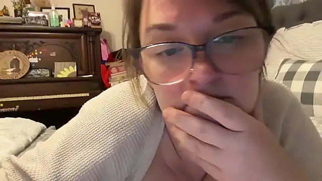 InnocentBasin19 online show from 04/29/26, 03:27