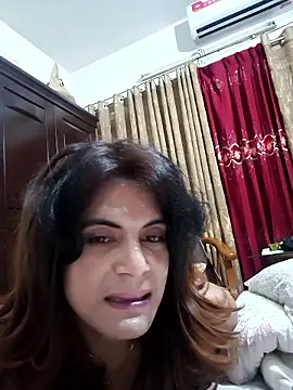 Snapshot of SexyShila-97 chatting on 06/21/26, 04:02 SexyShila-97 online show from 06/21/26, 04:02