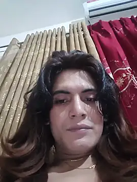 Snapshot of SexyShila-97 chatting on 06/20/26, 12:43 SexyShila-97 online show from 06/20/26, 12:43