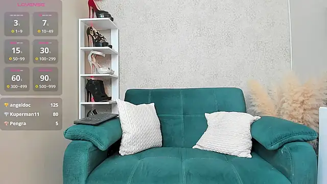 paolarey online show from 02/12/25, 02:43