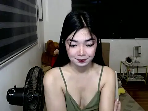 Snapshot of KylieXKendall chatting on 06/16/26, 05:18 KylieXKendall online show from 06/16/26, 05:18