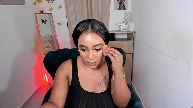 Snapshot of alessia_anderson chatting on 02/09/25, 01:55 alessia anderson online show from 02/09/25, 01:55