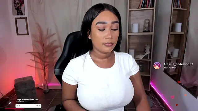 alessia anderson online show from 02/18/26, 01:58