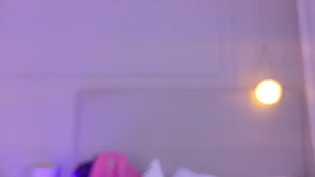 ZoeyPetit online show from 08/01/26, 07:23