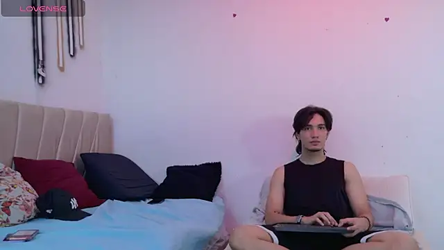 sweetauracouple online show from 06/21/26, 12:11