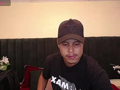 noah oliver1 online show from 05/01/26, 05:18