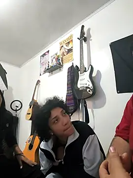 PaidFlirtSeeker online show from 04/29/26, 08:59