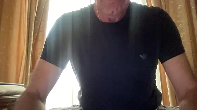 henrybull007 online show from 06/01/26, 07:52
