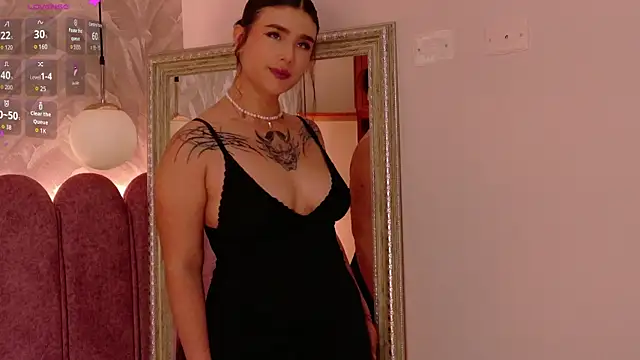 Emily-Cooper- online show from 05/05/26, 03:53