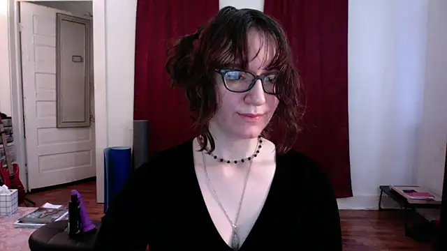 Snapshot of AnnywnBelle chatting on 05/16/26, 08:19 AnnywnBelle online show from 05/16/26, 08:19