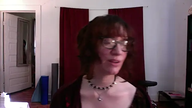 Snapshot of AnnywnBelle chatting on 05/12/26, 10:05 AnnywnBelle online show from 05/12/26, 10:05