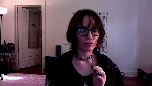 AnnywnBelle online show from 04/28/26, 10:14