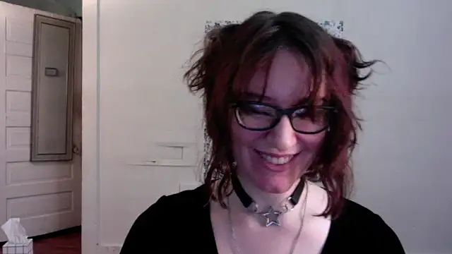 Snapshot of AnnywnBelle chatting on 05/01/26, 10:04 AnnywnBelle online show from 05/01/26, 10:04