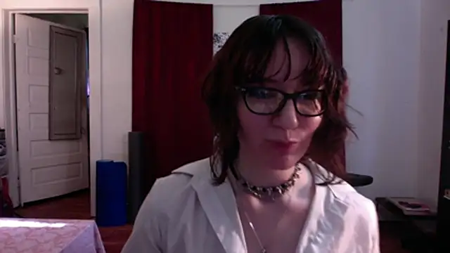 Snapshot of AnnywnBelle chatting on 05/10/26, 10:11 AnnywnBelle online show from 05/10/26, 10:11
