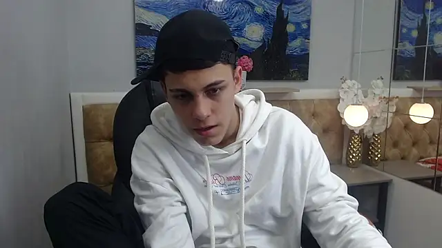 Ethanx18  online show from 05/14/26, 03:47