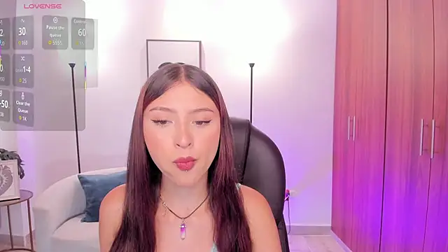 Nikky sweett  online show from 05/06/26, 08:46