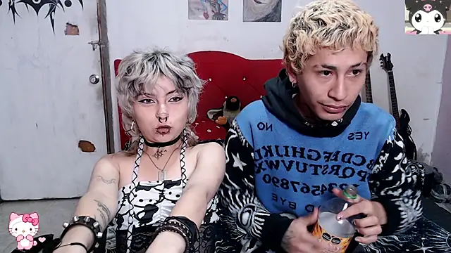 Cute Chrixxx online show from 05/21/26, 12:02