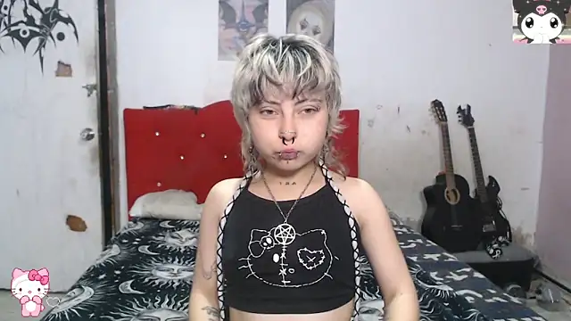 Cute Chrixxx online show from 05/30/26, 11:27