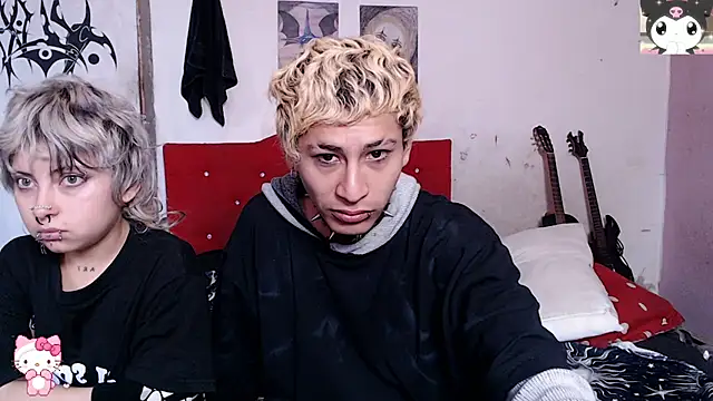 Cute Chrixxx online show from 05/22/26, 12:36