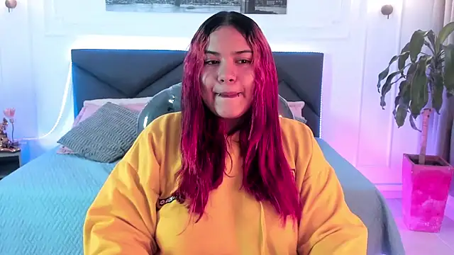 Raichell sweet curvy online show from 05/29/26, 02:45