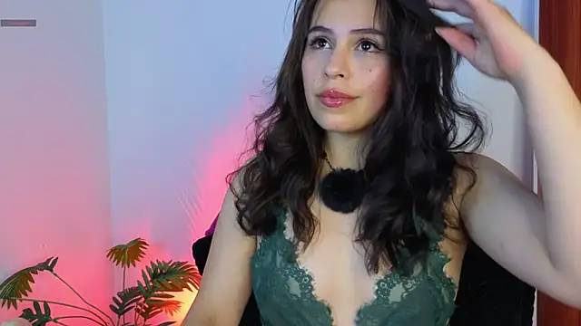 Yenifer 27 online show from 05/06/26, 03:10
