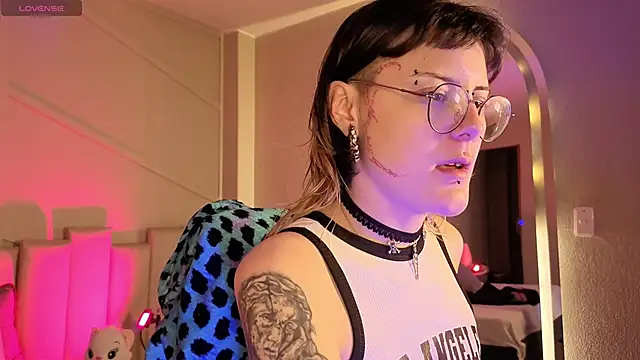 Rossiee huntt online show from 06/16/26, 12:38
