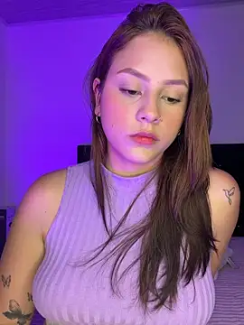 HayleyRoss  online show from 06/16/26, 05:40