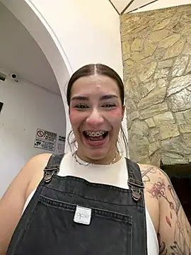 Snapshot of Bonnie_Rider chatting on 07/10/26, 11:27 Bonnie Rider online show from 07/10/26, 11:27