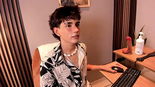 christopher robin4 online show from 07/18/26, 07:11