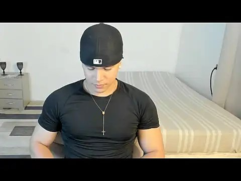 sant wahlberg online show from 06/07/26, 01:44
