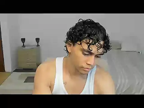 Snapshot of mateo_jack chatting on 05/21/26, 01:19 mateo jack online show from 05/21/26, 01:19