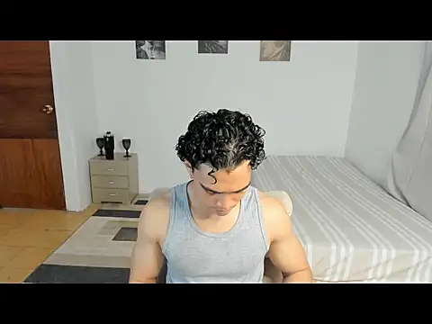 Snapshot of mateo_jack chatting on 05/13/26, 02:02 mateo jack online show from 05/13/26, 02:02