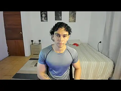 Snapshot of mateo_jack chatting on 06/01/26, 01:00 mateo jack online show from 06/01/26, 01:00