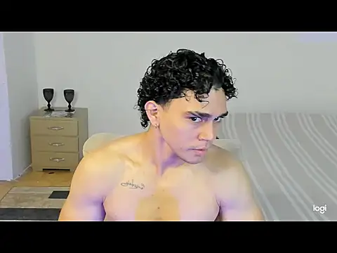 Snapshot of mateo_jack chatting on 05/07/26, 01:25 mateo jack online show from 05/07/26, 01:25