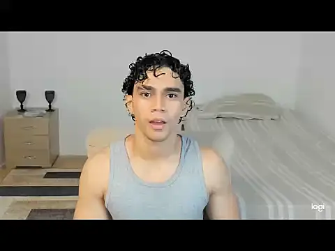 Snapshot of mateo_jack chatting on 05/06/26, 01:04 mateo jack online show from 05/06/26, 01:04
