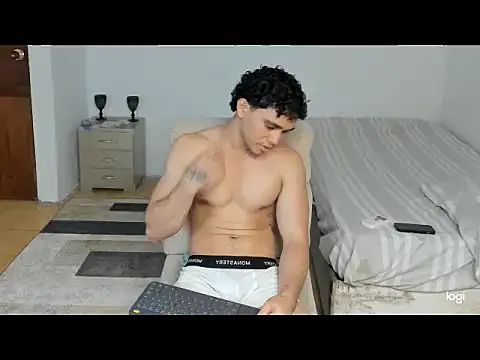 Snapshot of mateo_jack chatting on 05/11/26, 04:04 mateo jack online show from 05/11/26, 04:04
