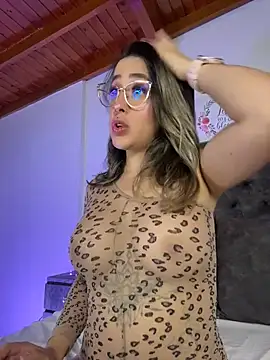 RenataVelasquez online show from 07/26/26, 04:08