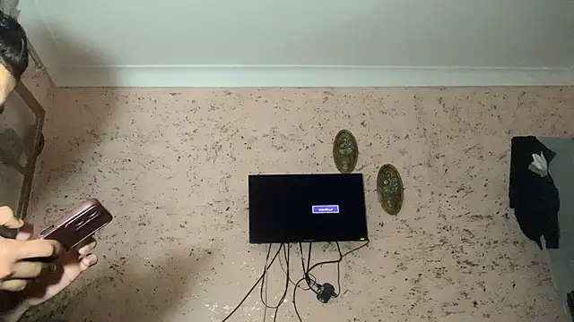 adamhdgdhdv73 online show from 05/14/26, 11:35