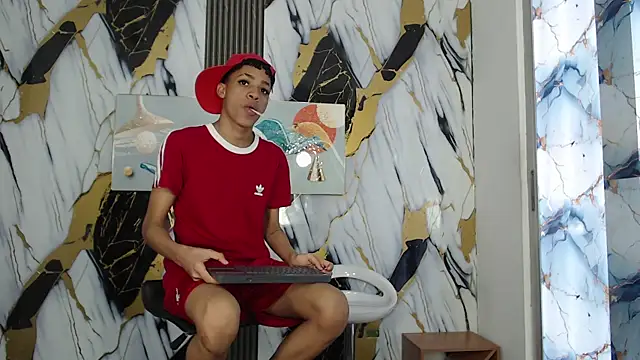 LOVE GUYS1 online show from 07/26/26, 07:21