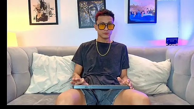 KING BOYS2026 online show from 07/05/26, 01:32