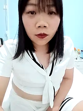 Linda 98 online show from 04/28/26, 01:04