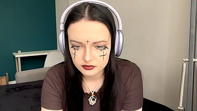 AmbientInvalid online show from 05/15/26, 02:04