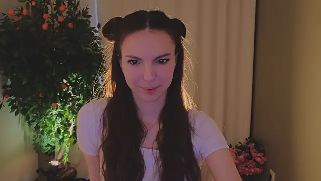 Snapshot of Alice-Lidel chatting on 06/07/26, 05:01 Alice-Lidel online show from 06/07/26, 05:01