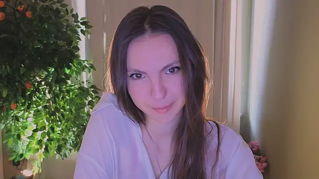 Snapshot of Alice-Lidel chatting on 06/16/26, 05:07 Alice-Lidel online show from 06/16/26, 05:07
