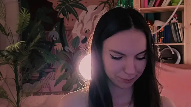 Snapshot of Alice-Lidel chatting on 05/07/26, 05:33 Alice-Lidel online show from 05/07/26, 05:33